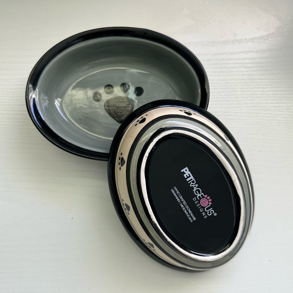 PetRageous Black and Gray Pet Bowl - bundle